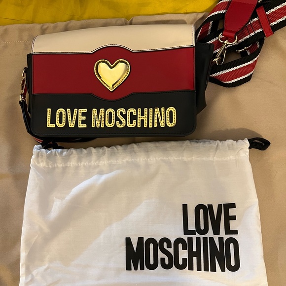 Brand new Love Moschino bag - Picture 9 of 9